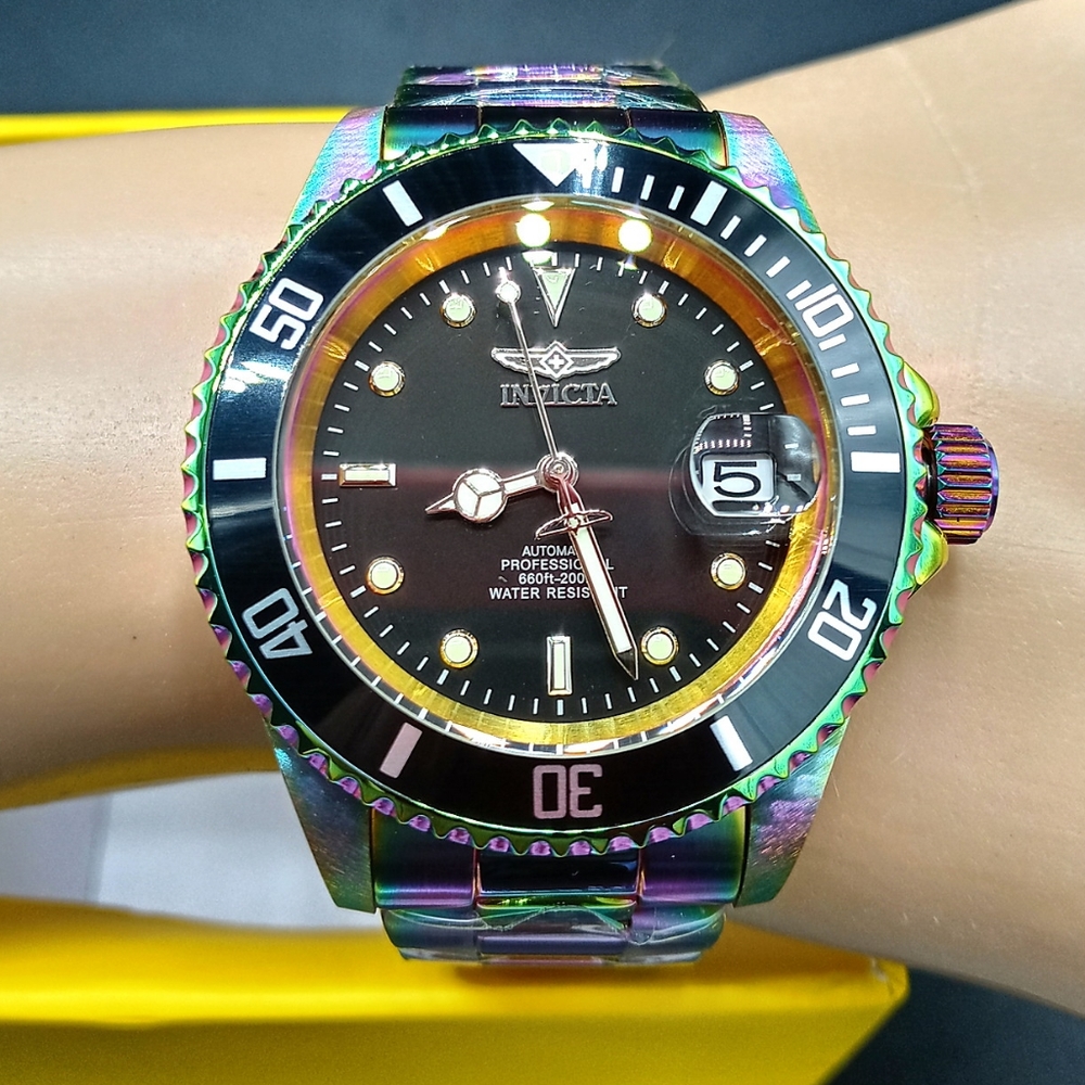FIRM PRICE-Invicta Automatic iridescent Watch.